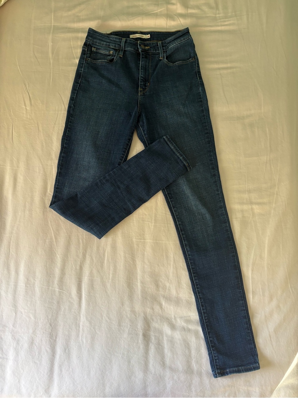 Levi's Women's Dark Blue Skinny Jeans